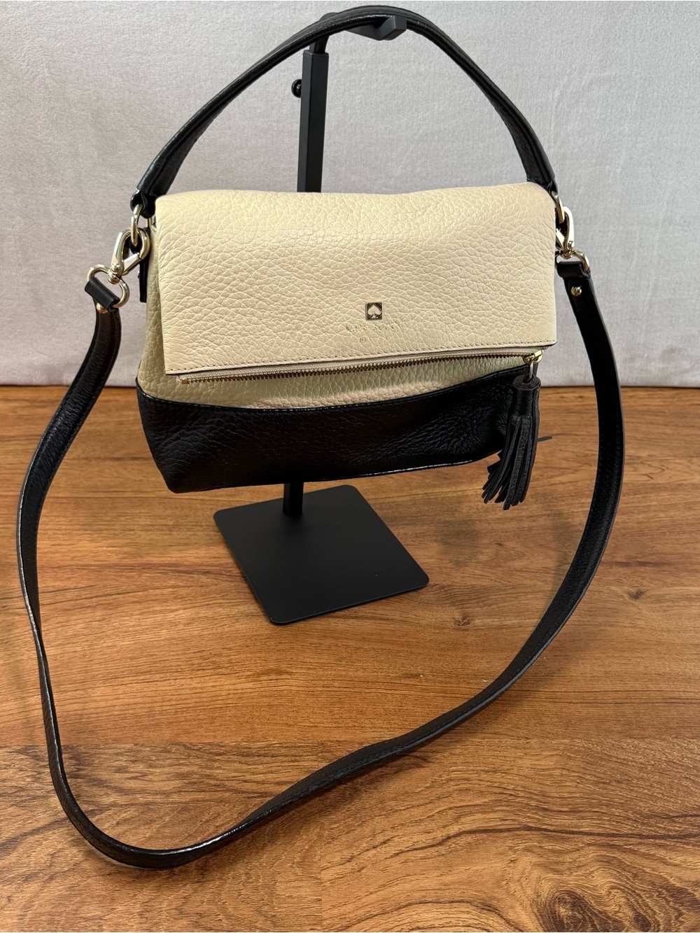 Kate Spade Two-Tone Black and Cream Leather Crossbody Bag